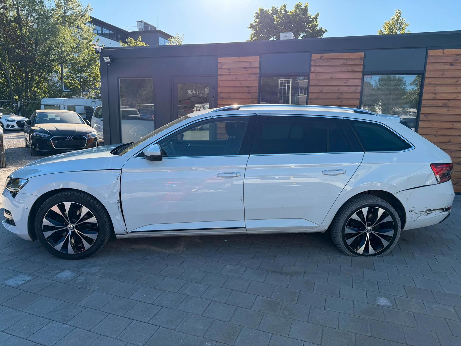 Skoda Superb Combi Style