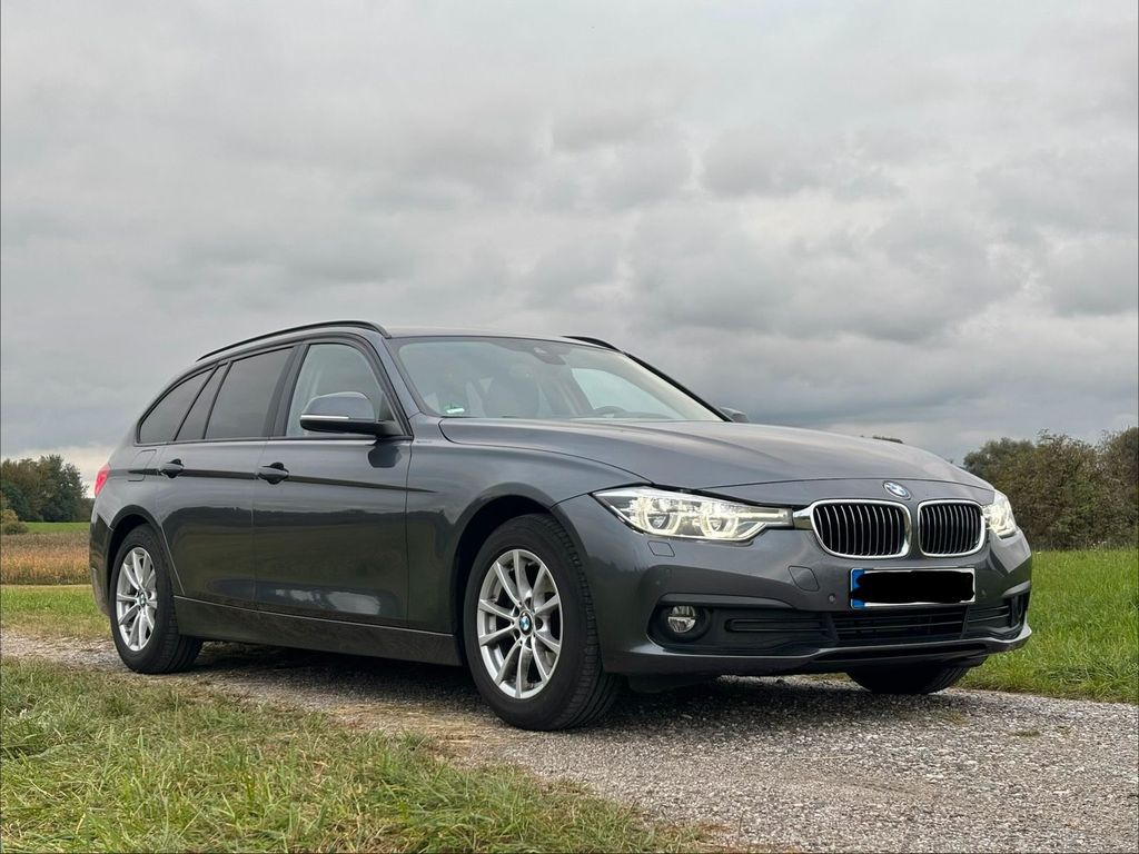 Image of BMW 320