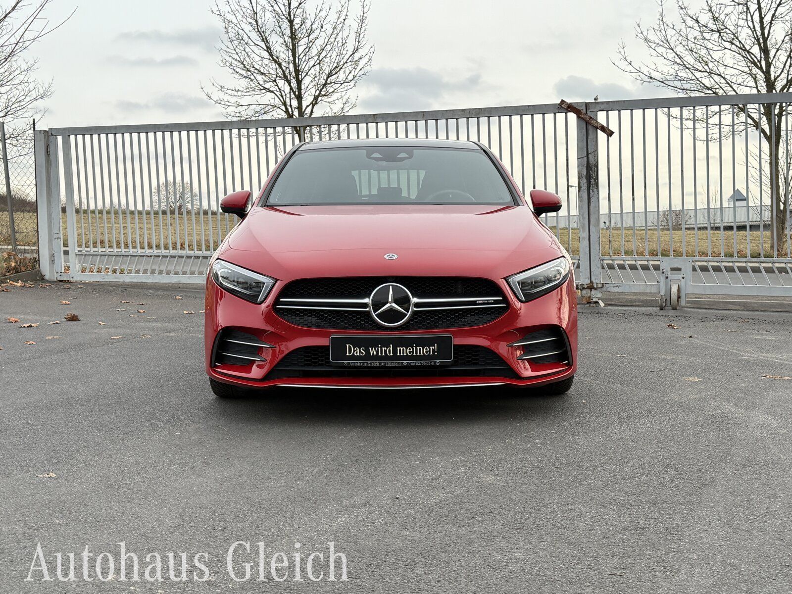 Fahrzeugabbildung Mercedes-Benz AMG A 35 4Matic (EURO 6d-TEMP) Navi/Pano.-Dach