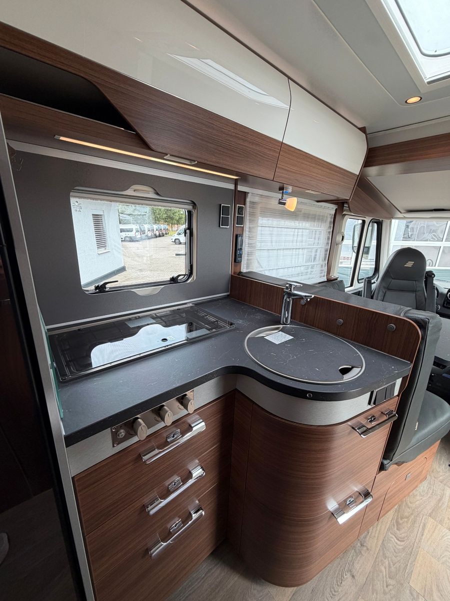 Fahrzeugabbildung HYMER / ERIBA / HYMERCAR B-Klasse MC I White Line 600