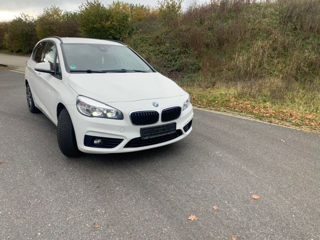 BMW 218i ACTIV TOURER