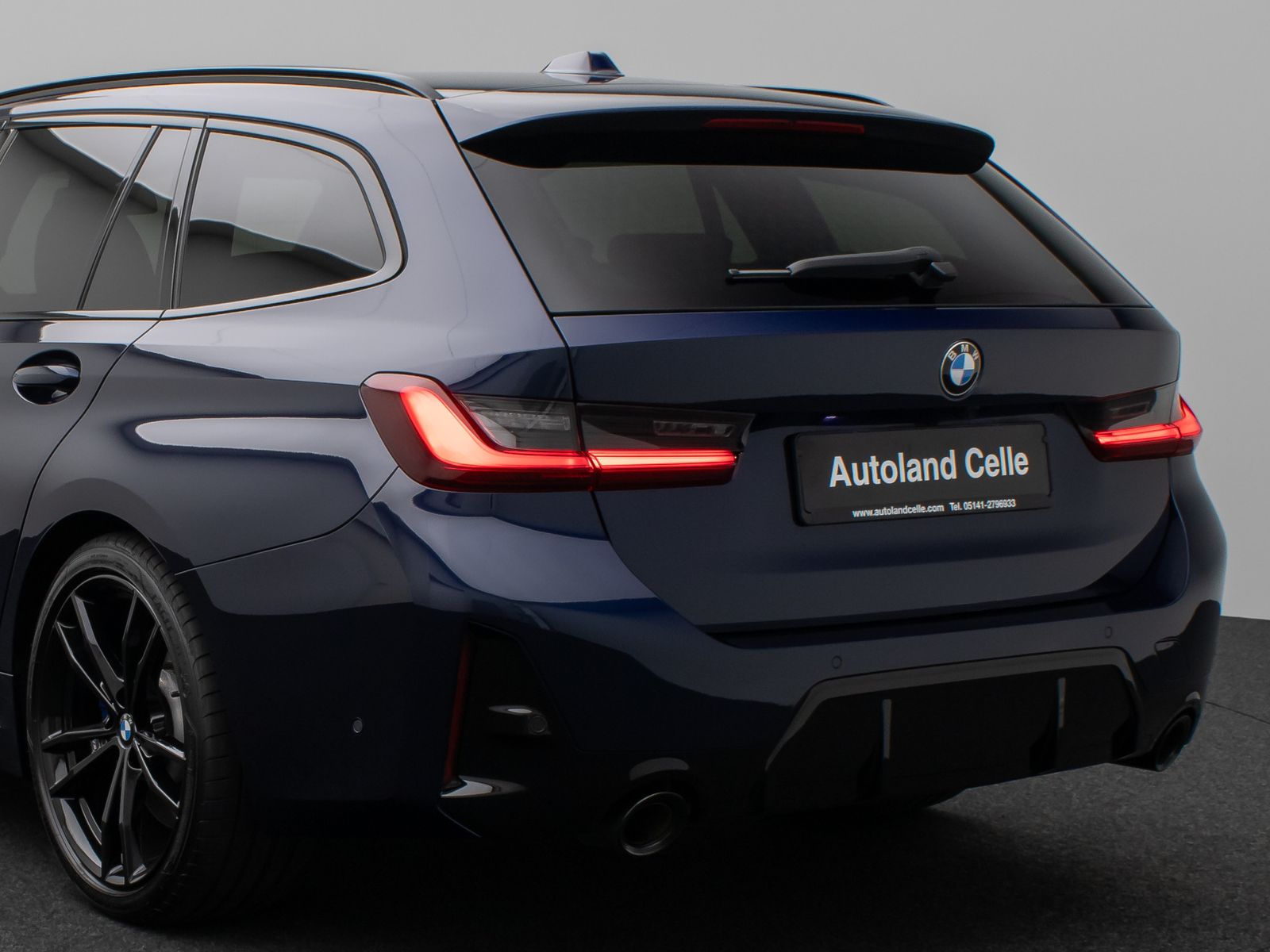 Fahrzeugabbildung BMW 320i M SportPro Panorama Kamera DAB HiFi Stop&Go