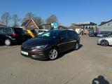 Opel Astra K Sports HU+SERVICE NEU/KLIMA/NAVI/CARPLAY - Opel Astra H mit Benzin-Antrieb