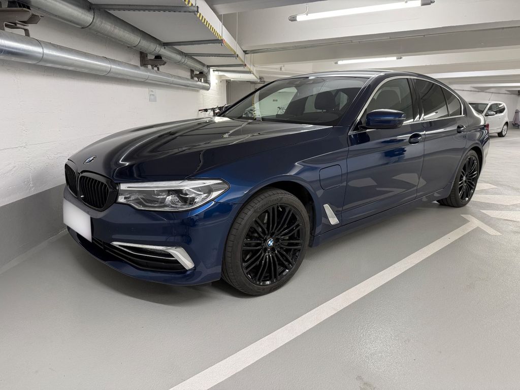 Image of BMW 530