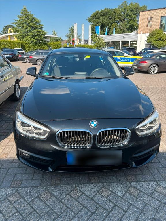 Image of BMW 120