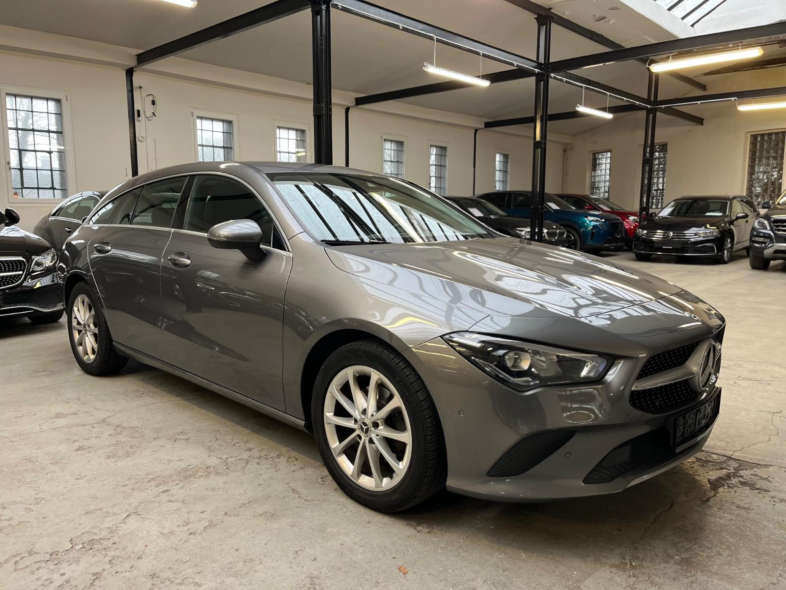 Mercedes-Benz CLA 180 Shooting Brake *WIDE*KAMERA*SHZ*AHK*