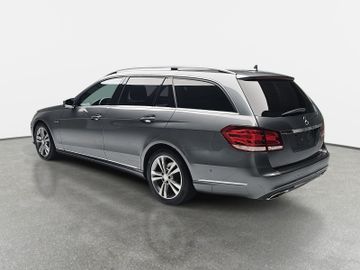 Mercedes E 220 - 5