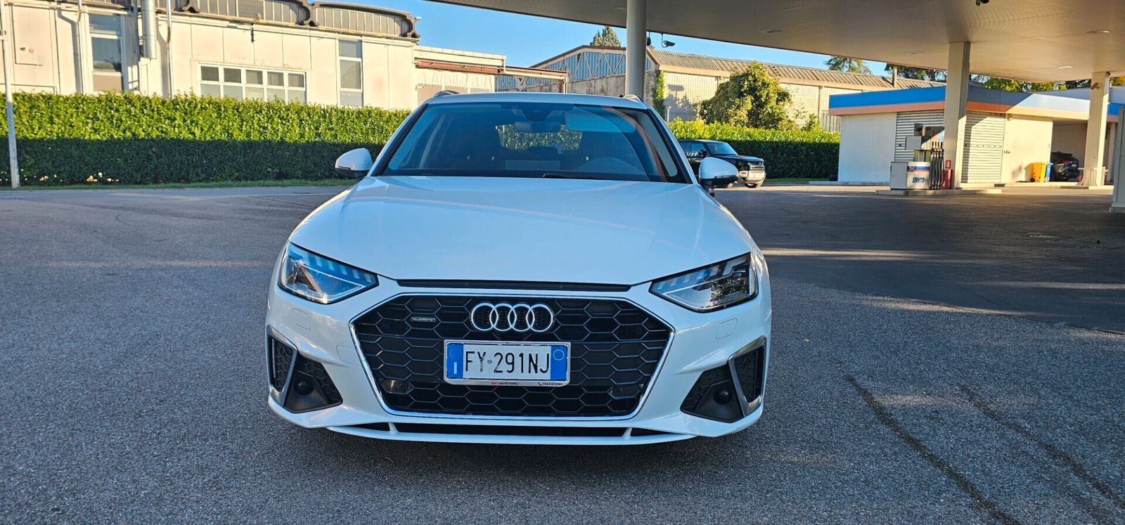 Audi A4 Avant 40 TDI quattro S tronic S Line imagem 2