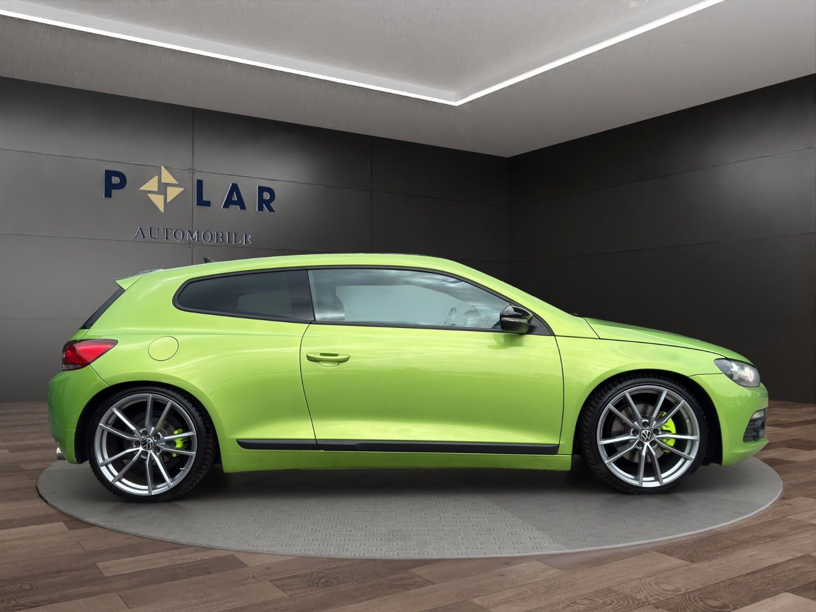 Fahrzeugabbildung Volkswagen Scirocco *Remus*Dynaudio*Alcantara*Sport*Bi-Xen