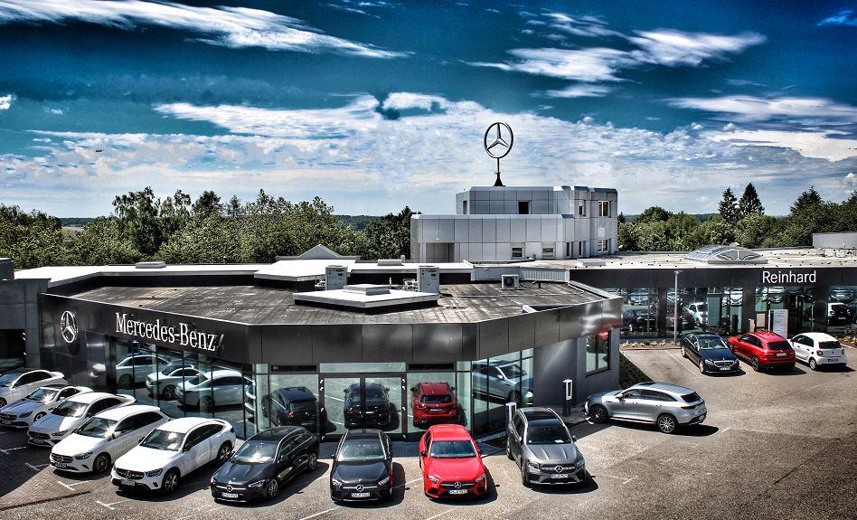 showroom-image-main