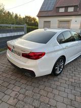 BMW 520i M-Paket | Vollleder | 19 Zoll | Service NEU - BMW 520: 520i M Paket