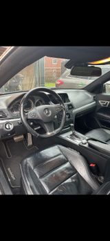 Mercedes-Benz E 500 Coupé AMG Paket - Mercedes-Benz E 500 aus 2010