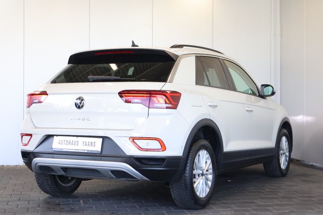Volkswagen T-Roc 1.5 TSI Life AID+CARPLAY+LED+AHK