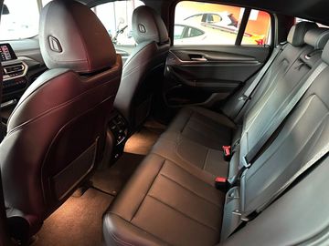 BMW X4 - 8