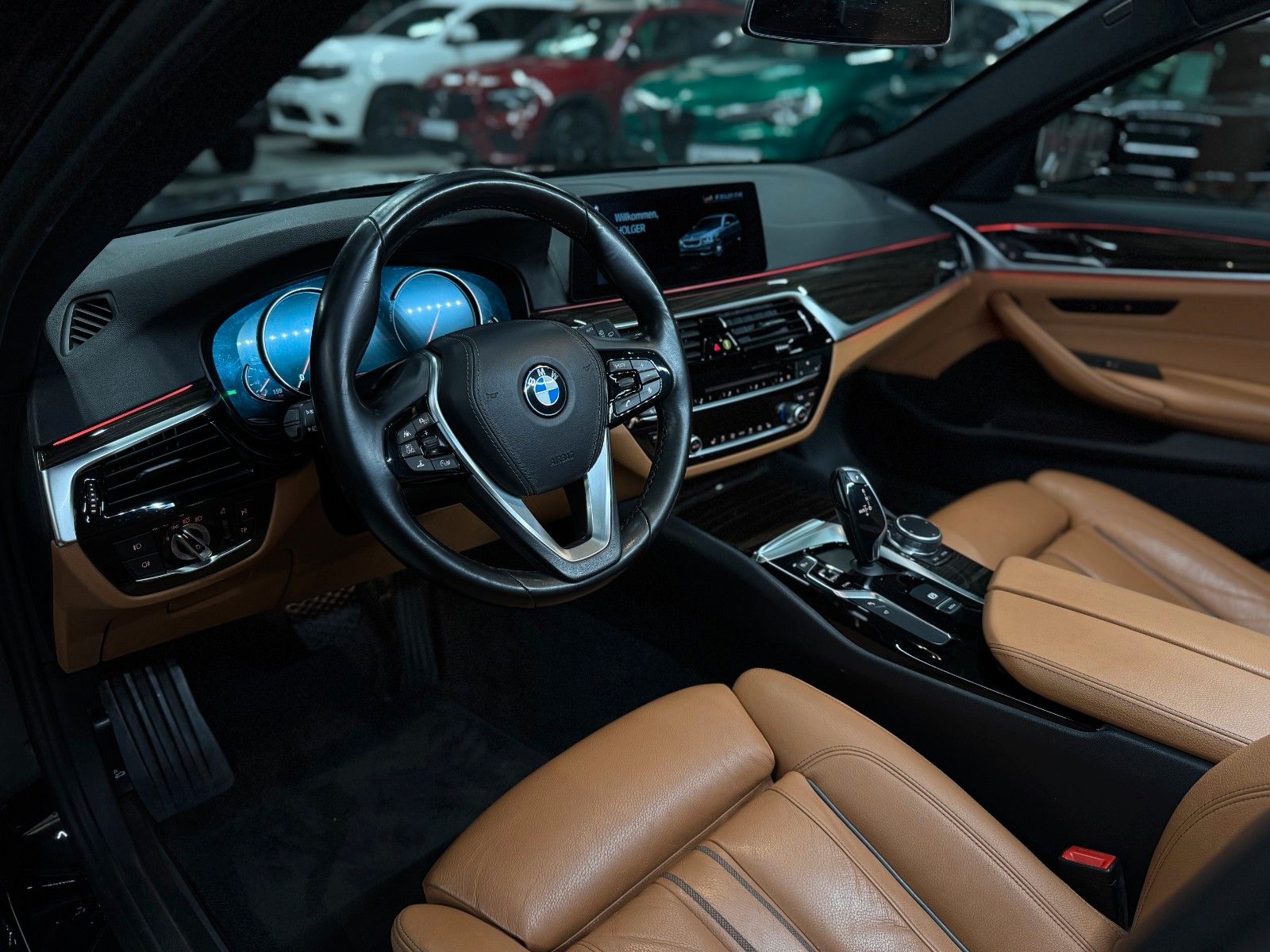 Fahrzeugabbildung BMW 530D Touring Sport Line Voll+AHK+Garantie