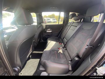 Mercedes GLB 180 - 11