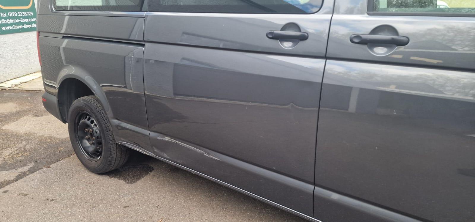 Volkswagen T6.1 Kombi Lang 9 Sitze