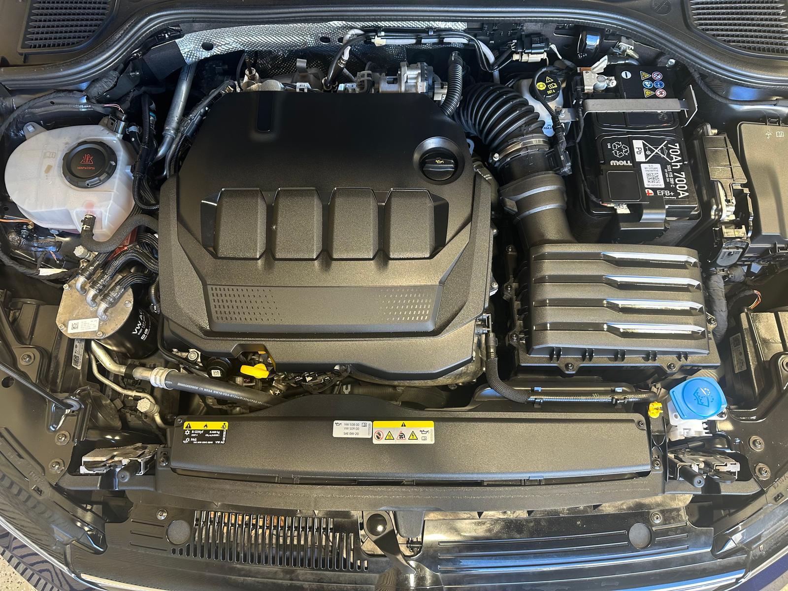 Volkswagen Golf 2.0 TDI DSG Life LED virt.Cock. Navi ACC RF, миниатюра 23