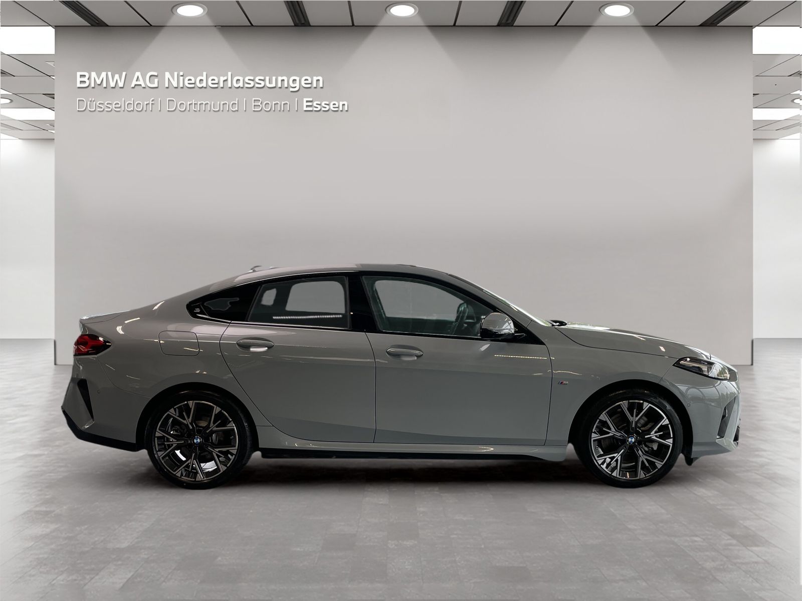 BMW 223 Gran Coupé - Bild 7