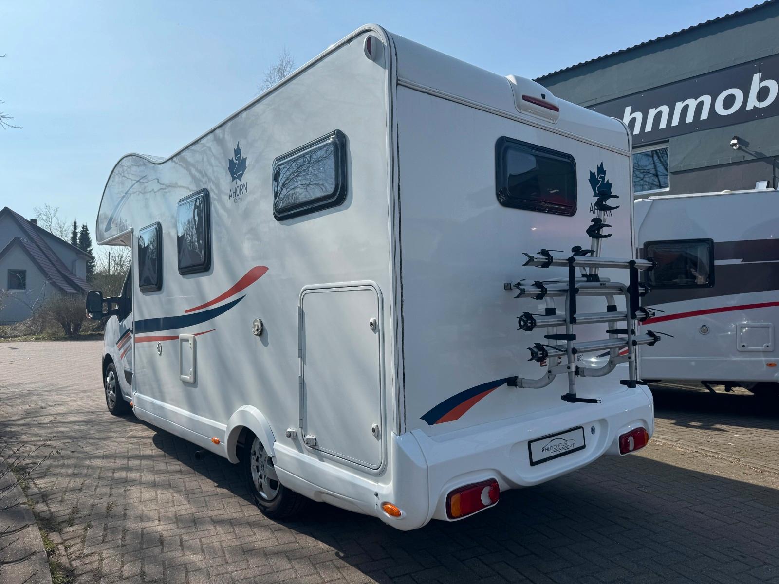 Ahorn ECO A 680-Hubbett-Solar-6 Schlafplätze-Radträger