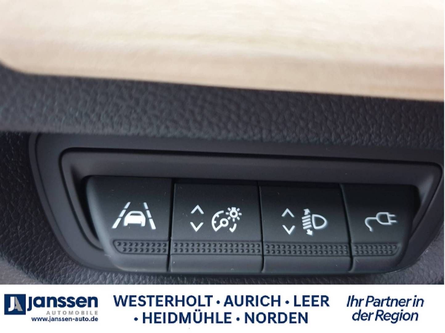 Fahrzeugabbildung Renault ZOE E-Tech 100% el. SONDERMODELL RIVIERA R135 Z.