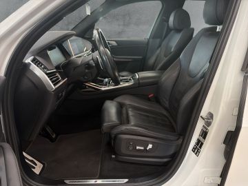 BMW X7 - 8