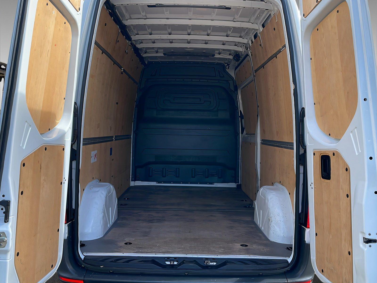 Mercedes-Benz eSprinter Kastenwagen 312 L2H2 Kamera+Klima+SHz