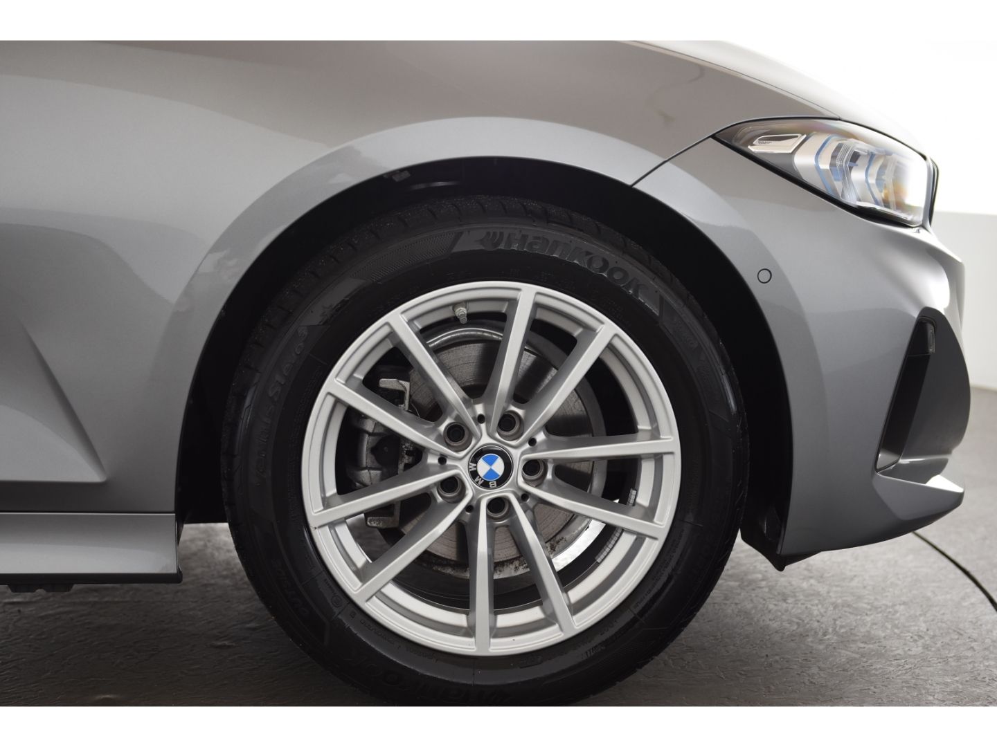 BMW 318 i Touring Driving Assistant Professional Anh foto 5