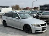 BMW 320 3 Touring 320d M Paket - BMW 320 aus 2007: Kombi, 320d