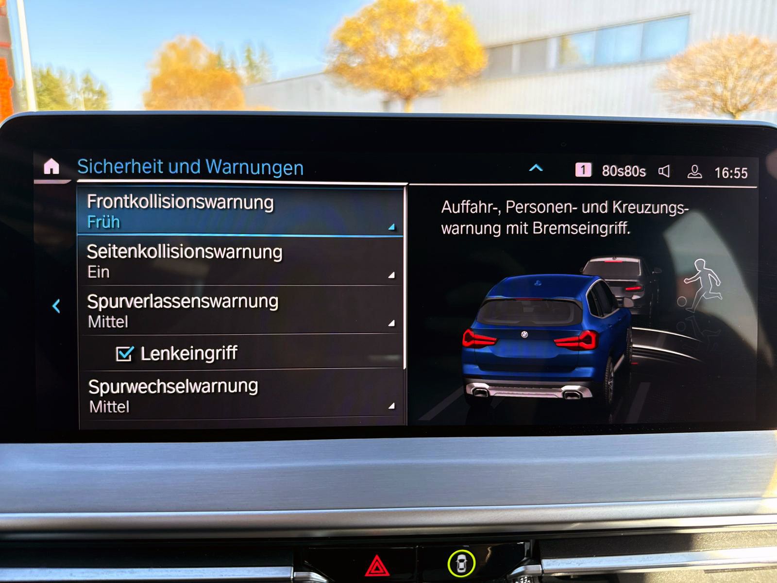 Fahrzeugabbildung BMW X3 xDrive30e Steptr. LED ACC 360° HUD PANO AHK