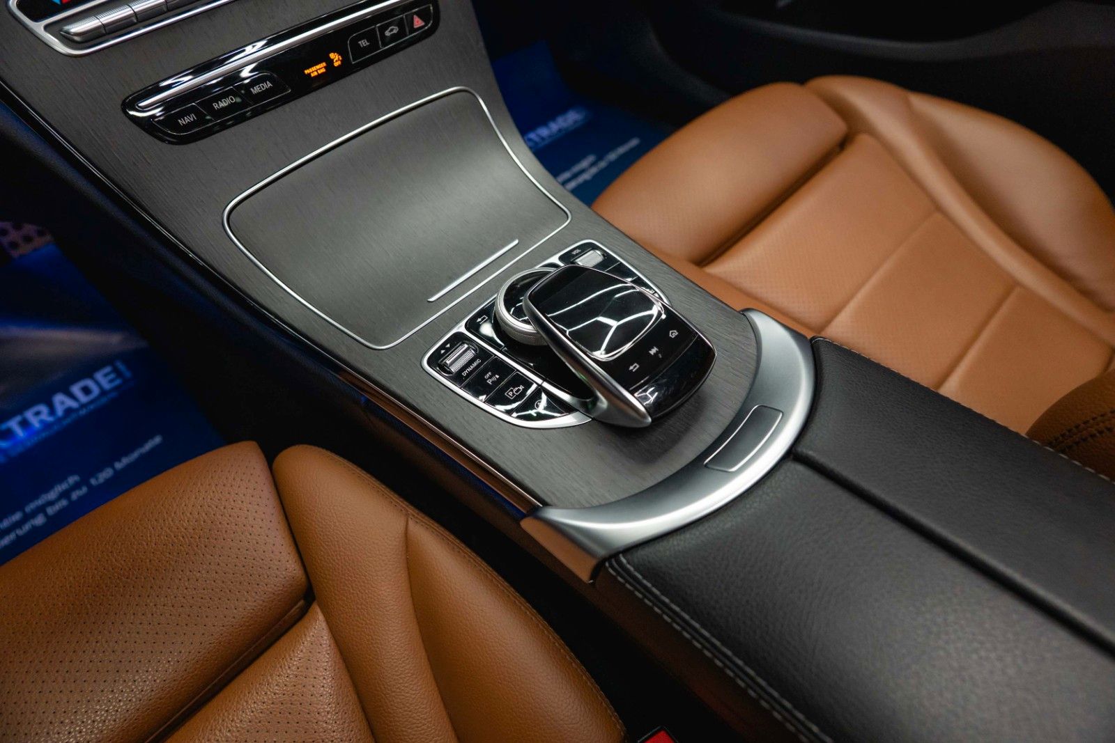 Fahrzeugabbildung Mercedes-Benz C 300 AMG | ACC | Pano | Mulitbeam | Widescreen