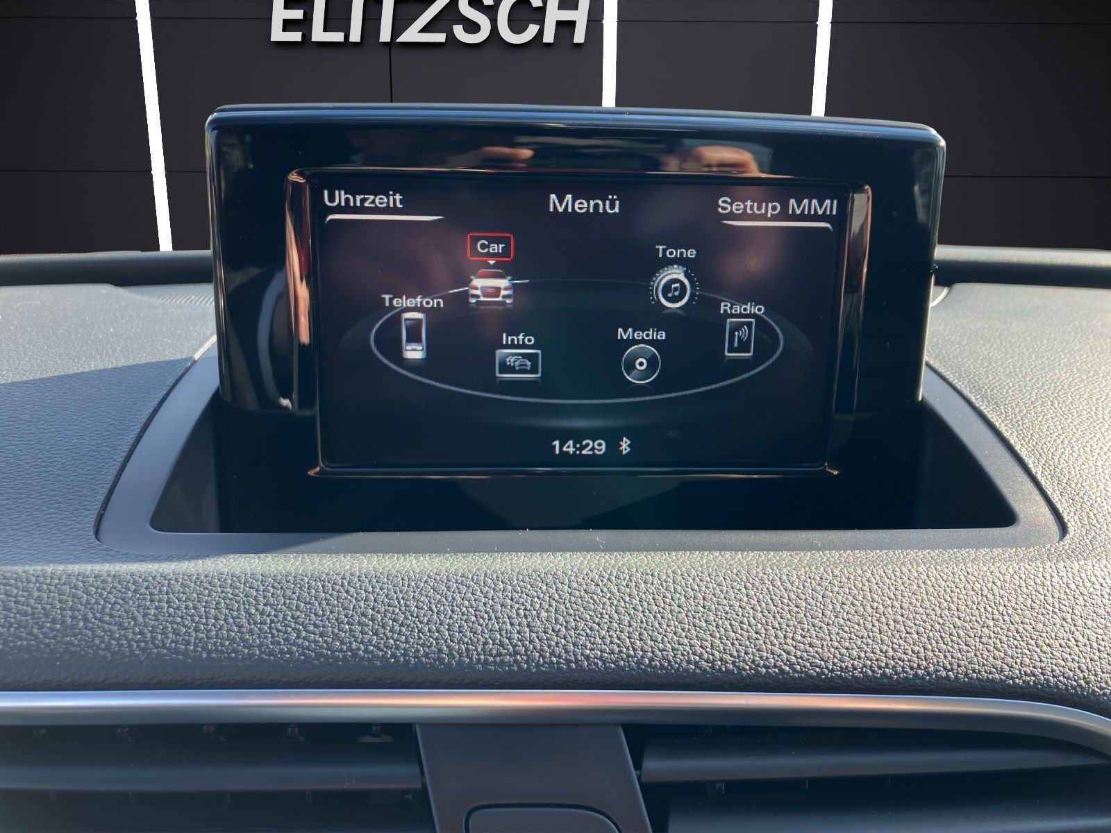 Fahrzeugabbildung Audi Q3 2.0 TDI sport AHK Xenon SHZ