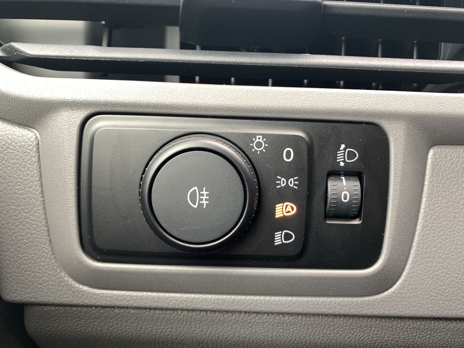 New Transporter Kasten 2.0 TDI KR, Klima, Sitzhe