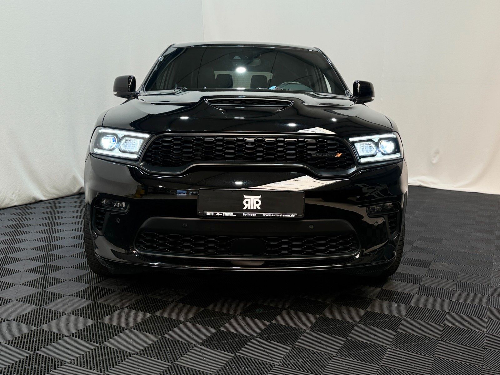 Fahrzeugabbildung Dodge Durango - R/T - OrangePackage - LPG - AHK