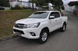 Toyota Hilux Double Cab Comfort 4x4 2,4-l 6-Stufen-AT - gebrauchte Toyota Hilux aus dem Jahr 2018