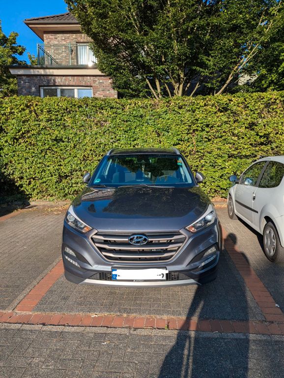 Image of Hyundai TUCSON