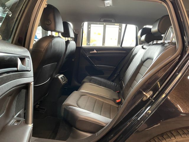 MYAUTOCENTER – Gebraucht- und Jahreswagen mit Werkstattservice in Pfaffenhofen Volkswagen Golf VII Variant Highline BMT *1. Hand*Massage*