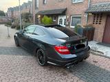 Mercedes-Benz MERCEDES BENZ C63 AMG COUPE / PANORAMA / L... - gebrauchte Mercedes-Benz C 63 AMG aus dem Jahr 2012