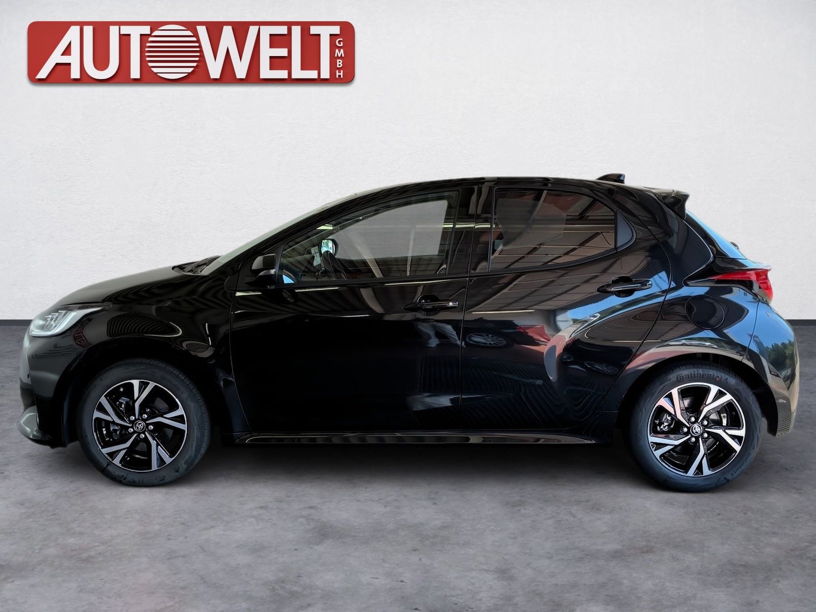 Fahrzeugabbildung Toyota Yaris 1.5 Teamplayer Safety P. Winter P, LED, SH