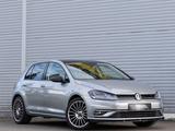 Volkswagen Golf VII 1.5TSI Highline*VIRTUAL*RFK*NAVI*SHZ*