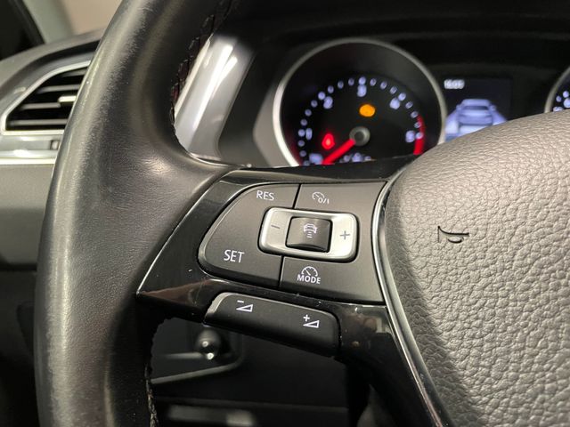 Tiguan Highline 2.0 TDI LED PANO STANDHZG