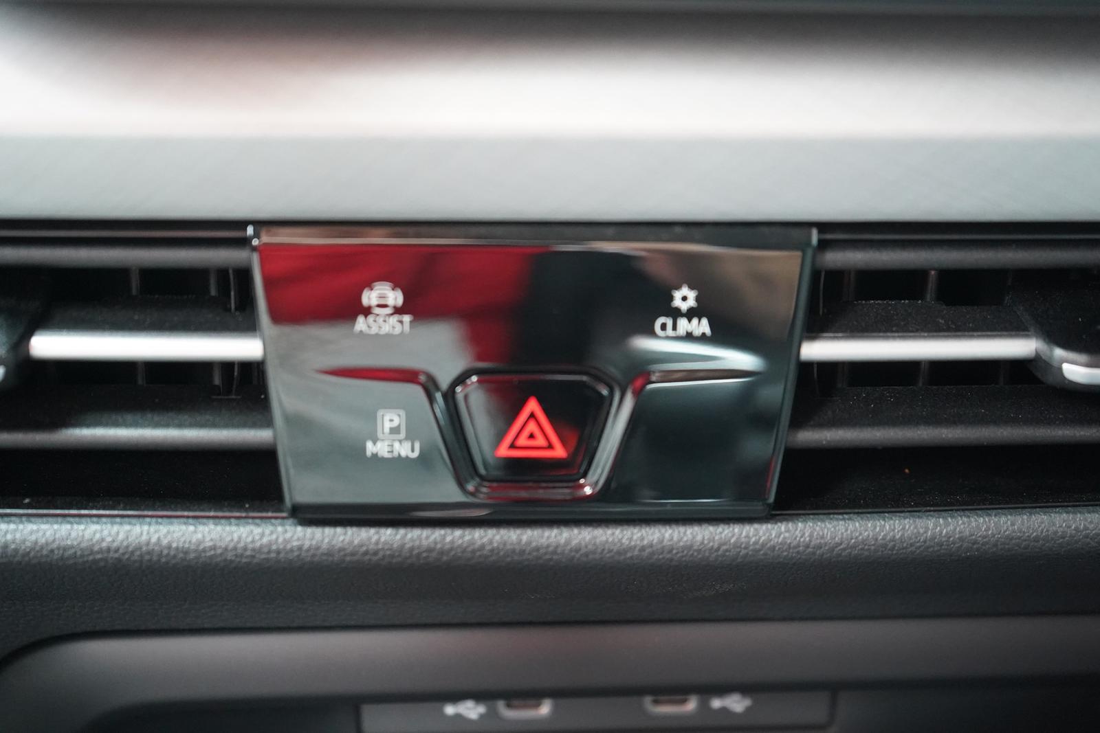 Volkswagen Golf VIII 1.5 16V TSI Life LED ACC App Connect, миниатюра 17