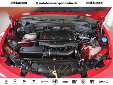 Alfa-Romeo Stelvio - 11