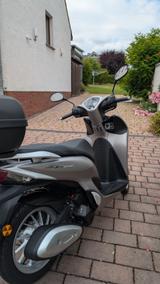 Honda SH 125 Mode 700 km *TÜV/HU neu* - HONDA ROLLER 125