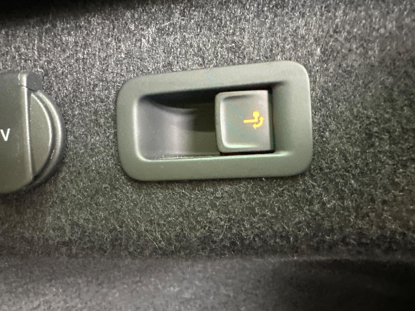 Volkswagen Passat 1.4 Hybrid GTE NAV+IQLIGHT+AHK, миниатюра 8