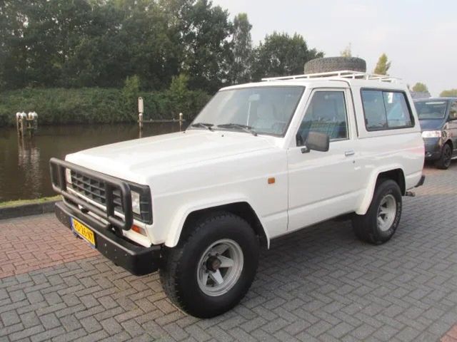 Nissan Patrol 160 HARDTOP Nissan Patrol 160 2.8 benzine