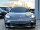 Porsche Panamera 4 S/BOSE/Bi-Xenon/LED/Sport/Memory/FL - graue Porsche Panamera