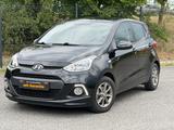 Hyundai i10 FIFA World Cup Edition/SHZ/LHZ/Tempomat - Hyundai i10: Fifa World Cup Edition
