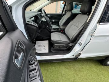 Ford Kuga - 7
