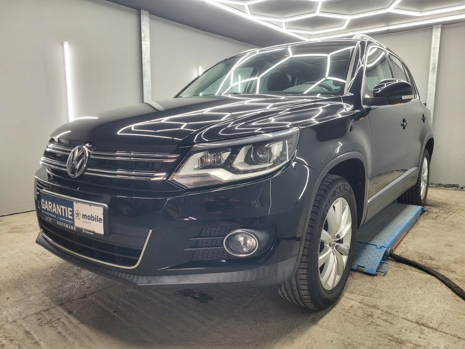 Volkswagen Tiguan Sport & Style *Bi-Xenon* *Pano* *Keyless*